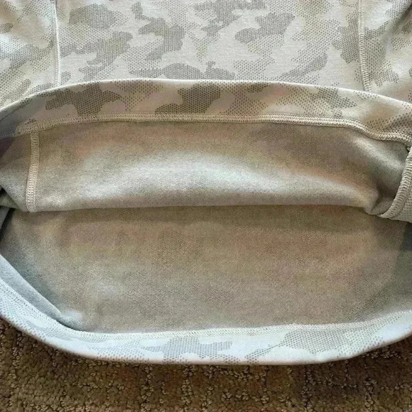 Lululemon Rula Run Long Sleeve Top | Heritage Camo Jacquard Grey | Size 6 - Picture 11 of 15